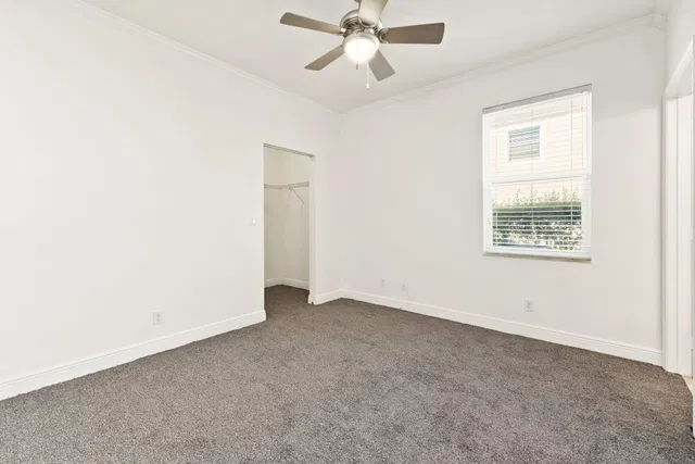 Residence photo 30