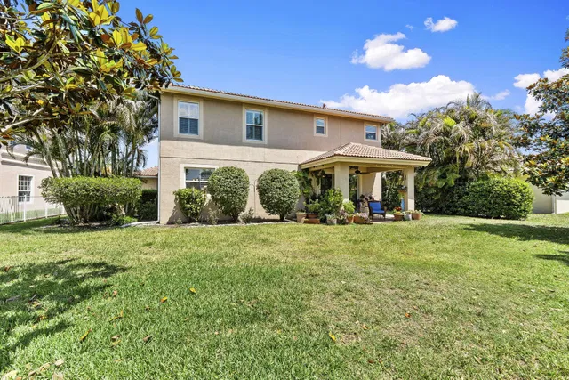 Residence photo 32