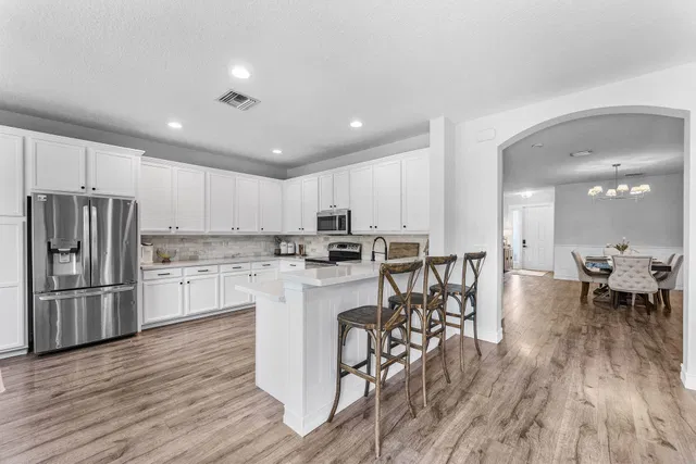 Residence photo 12