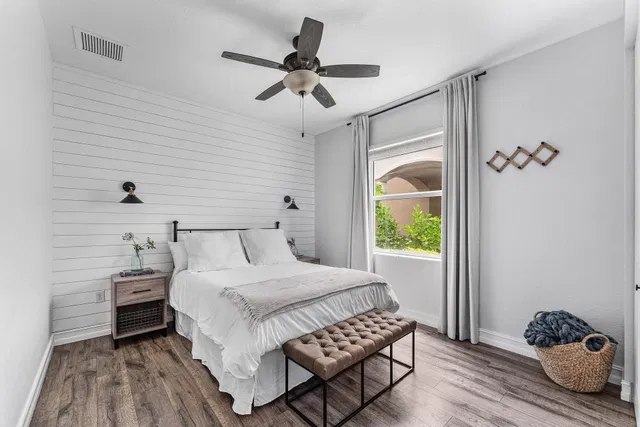 Residence photo 18