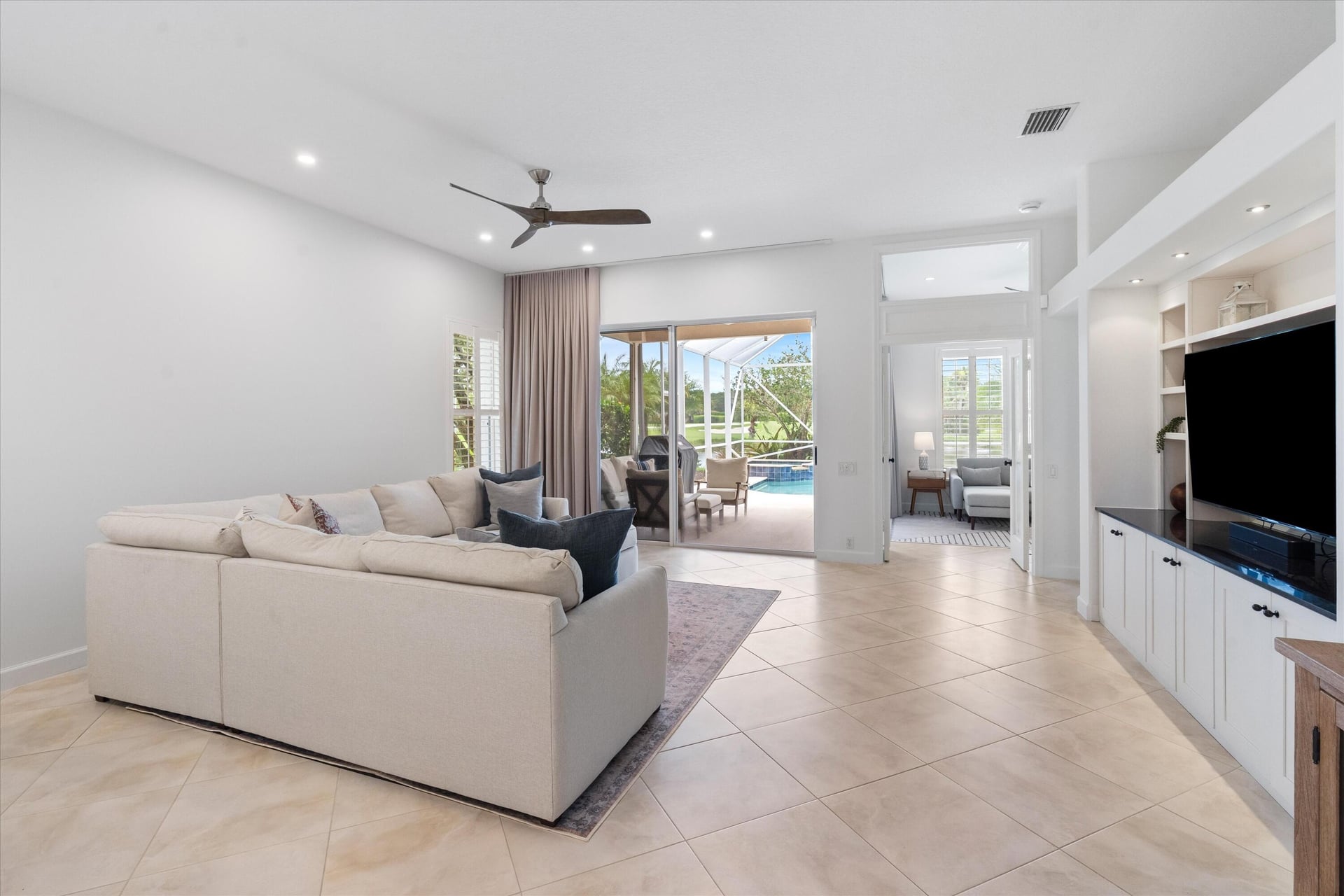 Residence photo 11