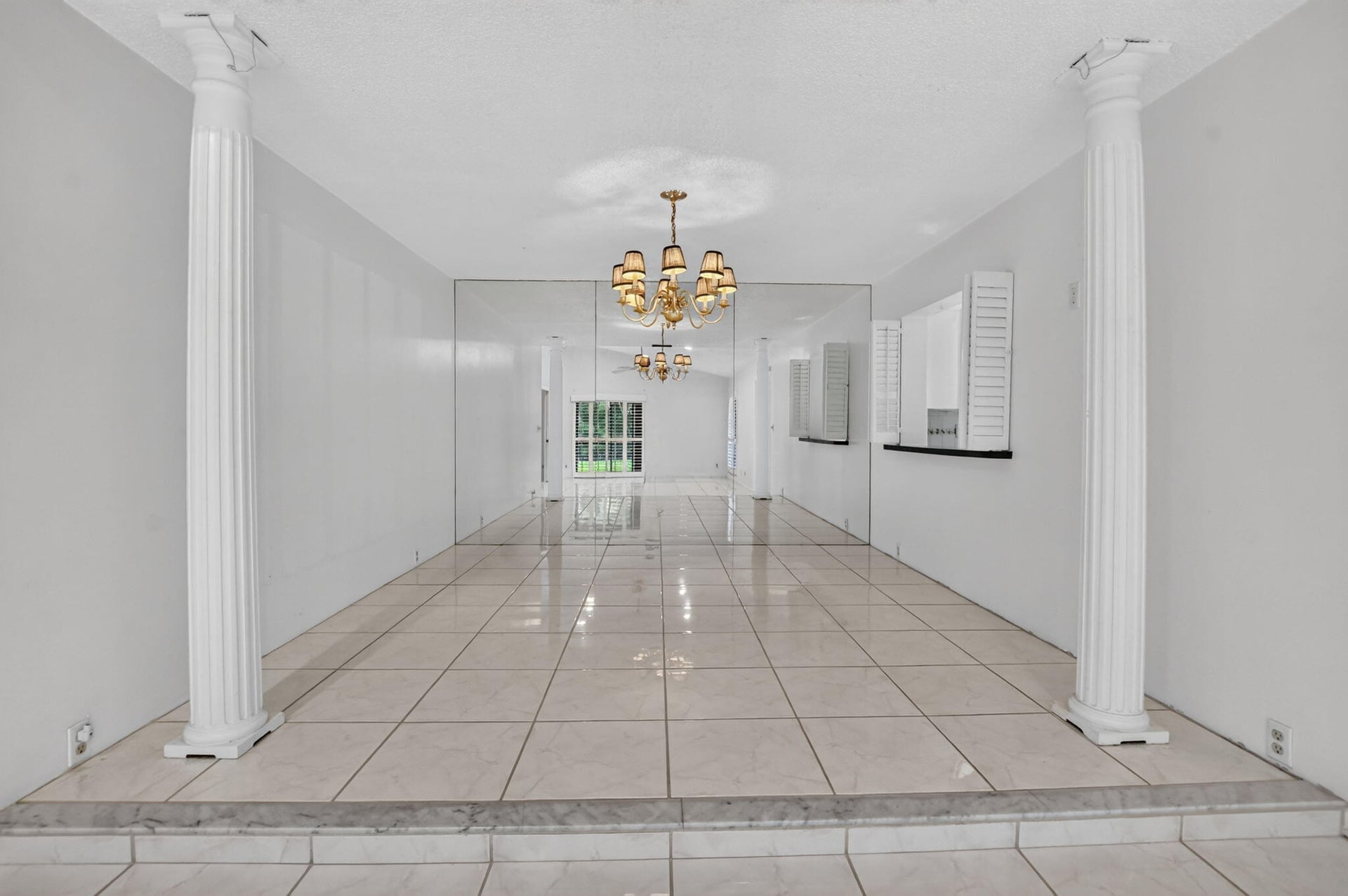 Residence photo 20