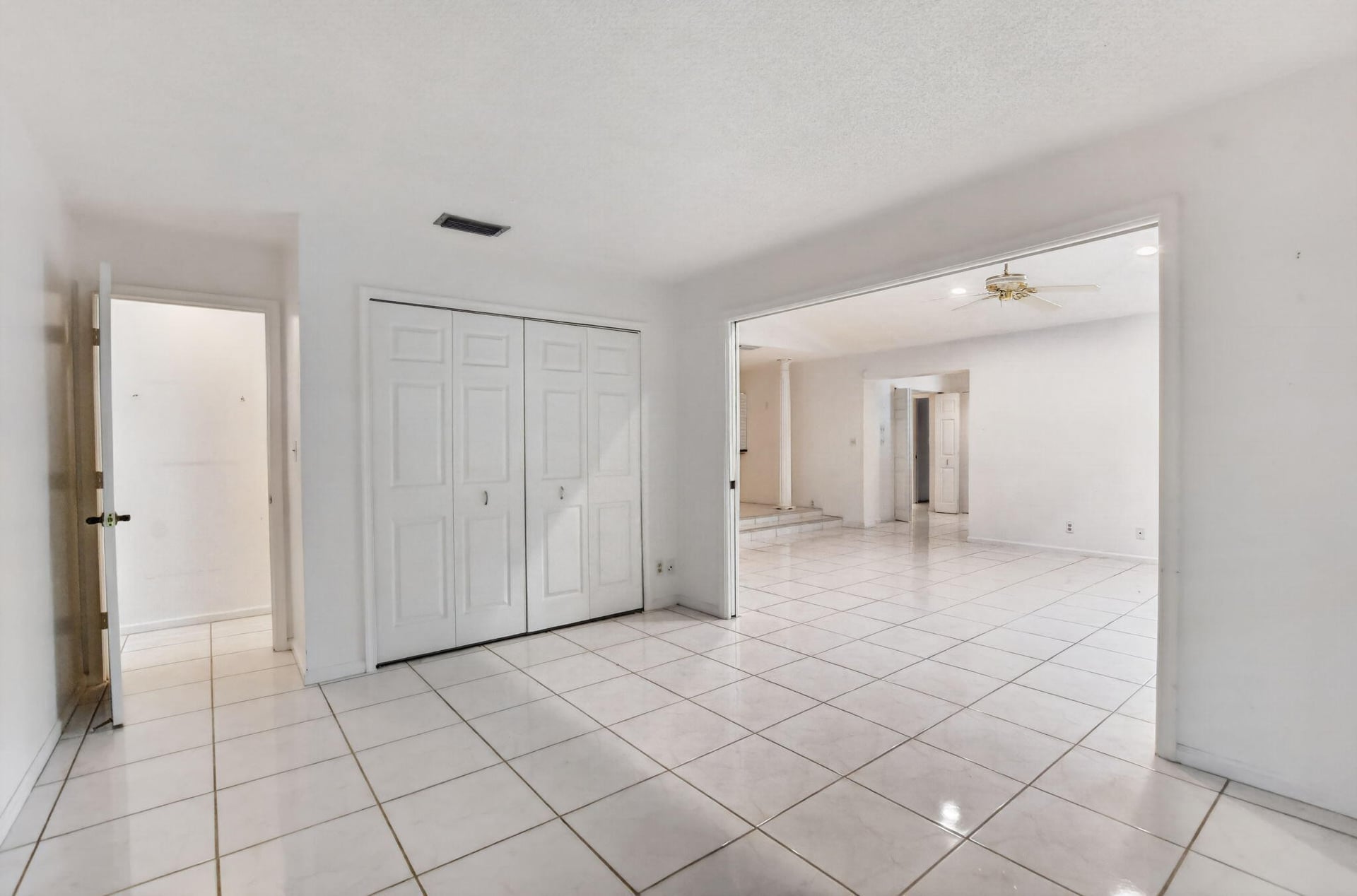 Residence photo 23