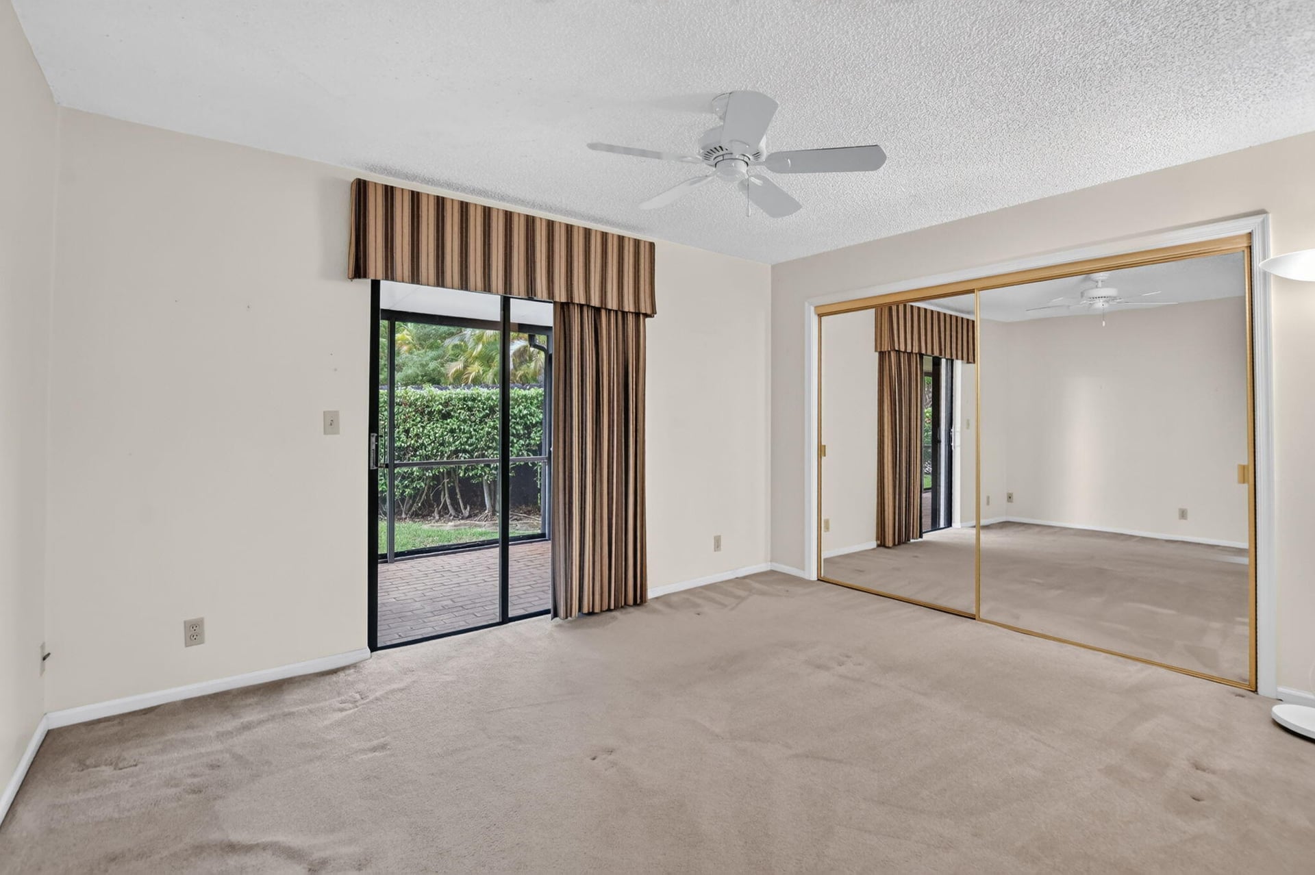Residence photo 34