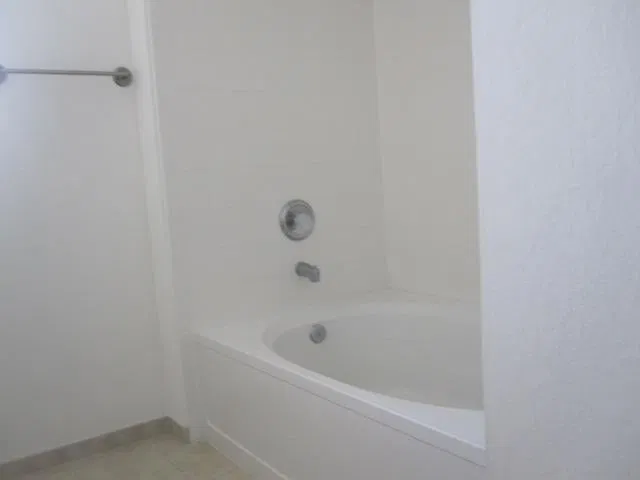 Unit 303 photo 20