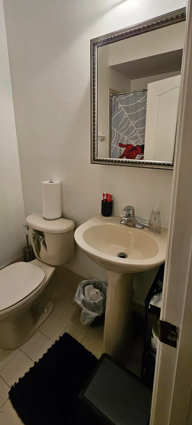 Unit 423 photo 25