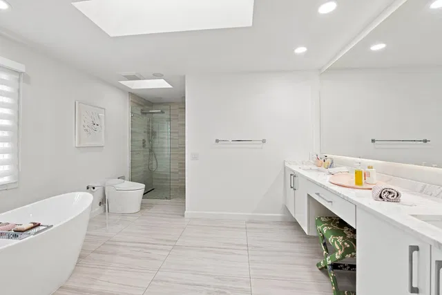 Woodfield Country Club Residence photo 38