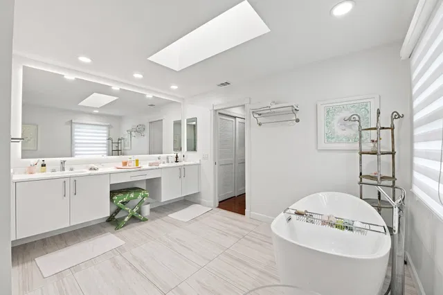 Woodfield Country Club Residence photo 42