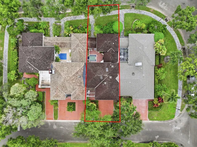 Woodfield Country Club Residence photo 53