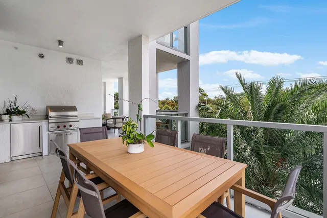 Royal Palm Residences Boca Raton Unit 306 photo 35