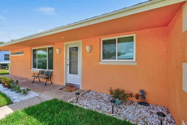 Residence photo 6