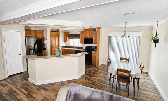 Residence photo 5