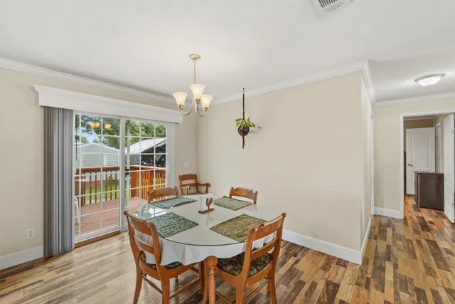 Residence photo 8