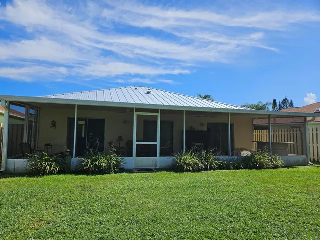 Residence photo 14