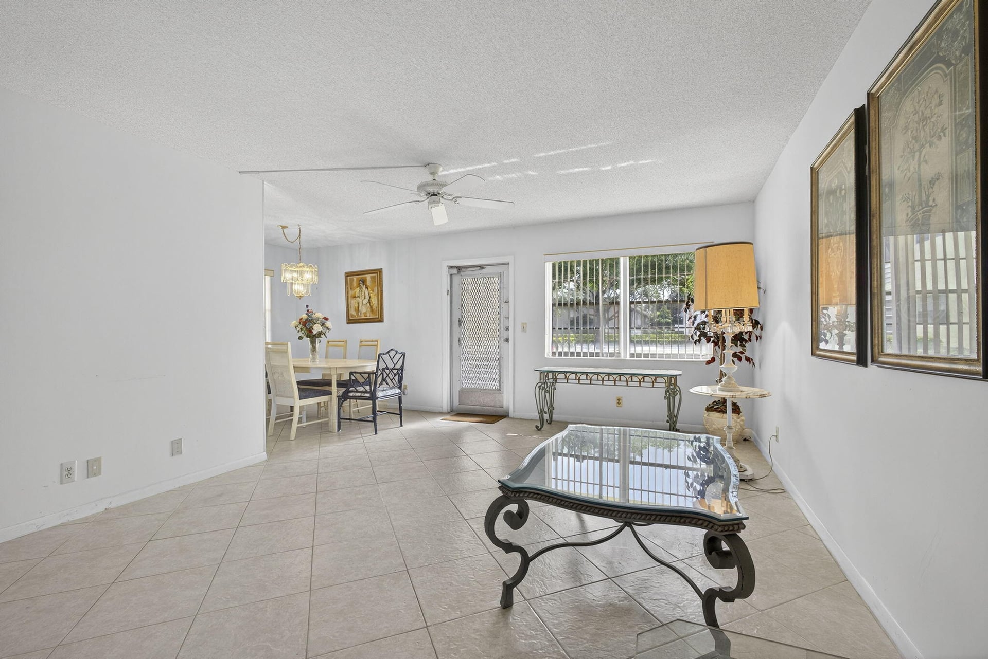 Residence photo 5