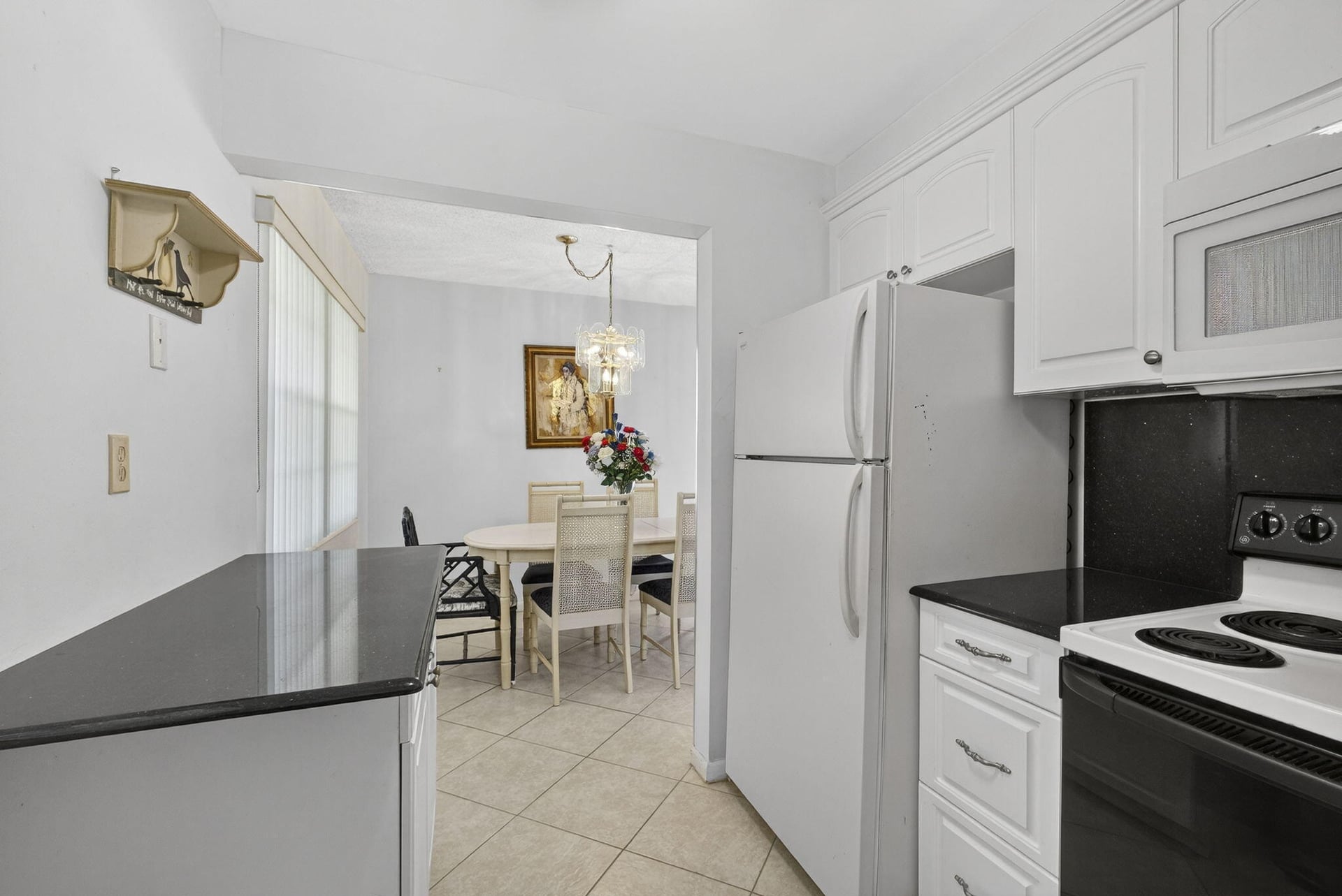 Residence photo 6