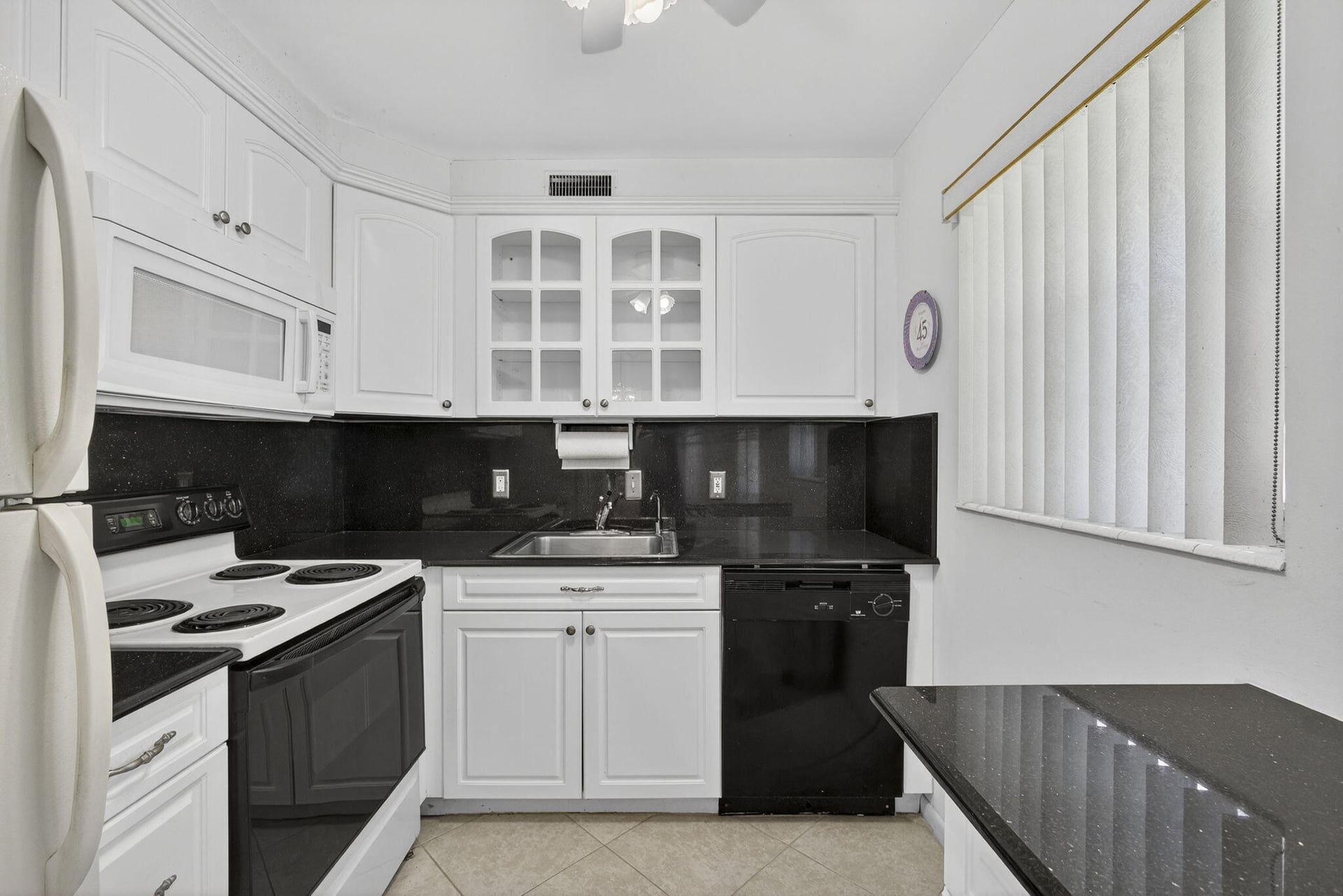 Residence photo 8