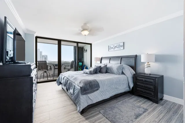 Palm Beach House Unit 1105 photo 6