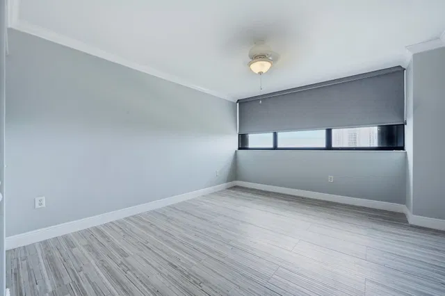 Palm Beach House Unit 1105 photo 10