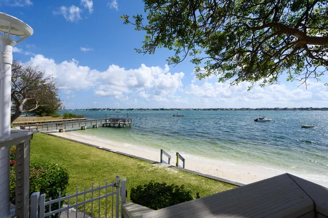 Palm Beach House Unit 1105 photo 18
