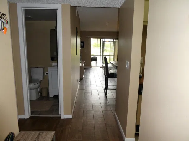Unit 105 photo 2