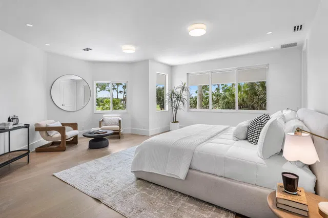 Seasons Residence photo 44