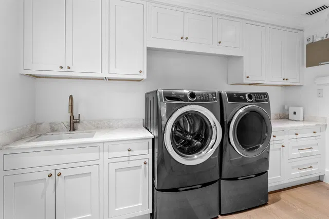 Seasons Residence photo 46