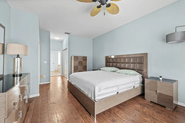 Residence photo 35