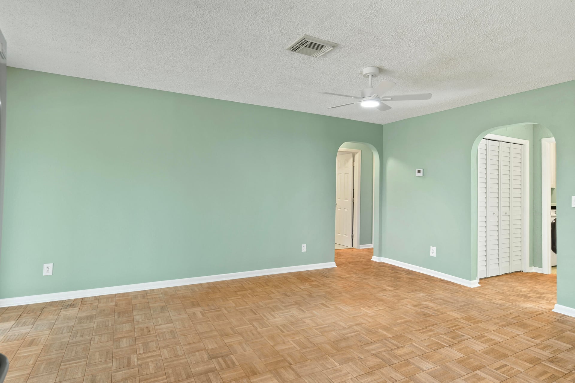 Residence photo 11