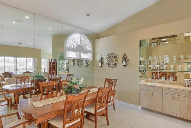 Admirals Cove Residence photo 7