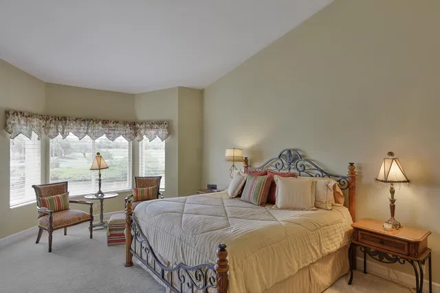 Admirals Cove Residence photo 11