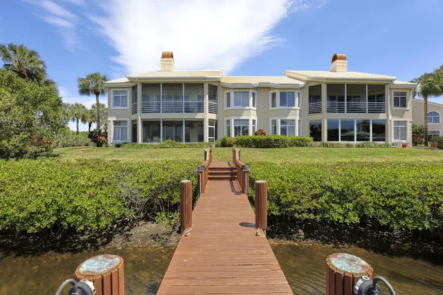 Admirals Cove Residence photo 19