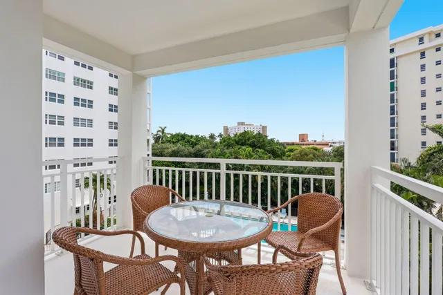 Downtown Delray Beach Unit 4F photo 31
