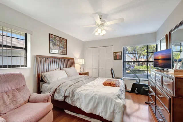 Residence photo 21