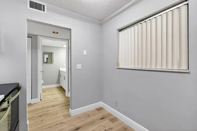  Unit 109 photo 27