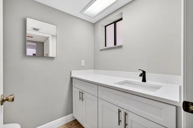  Unit 109 photo 29