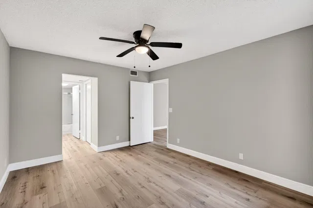  Unit 109 photo 34