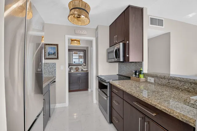 Boca Towers Unit 1008E photo 9
