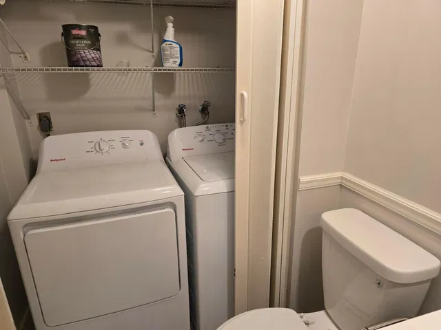 Unit 171 photo 9