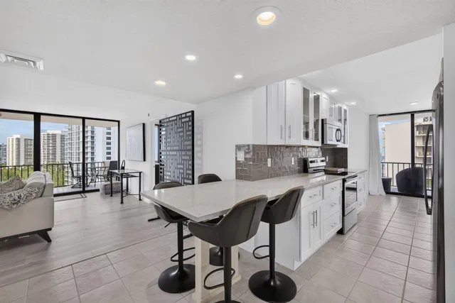 Singer Island Unit 2-1601 photo 19