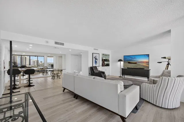 Singer Island Unit 2-1601 photo 23