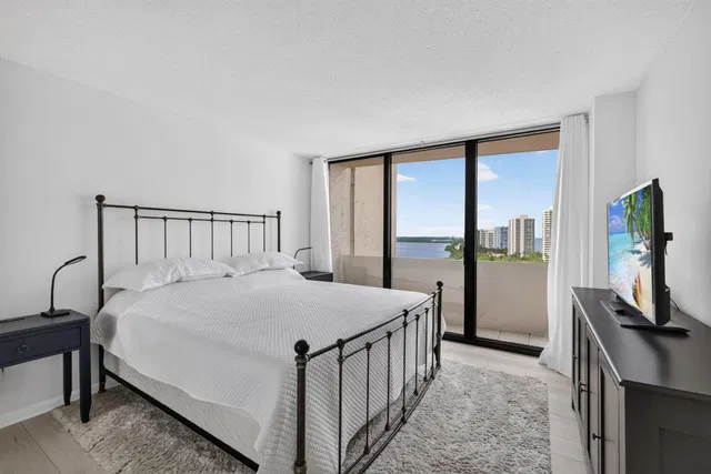 Singer Island Unit 2-1601 photo 27