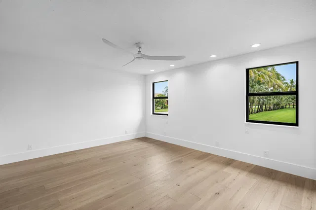 Residence photo 20