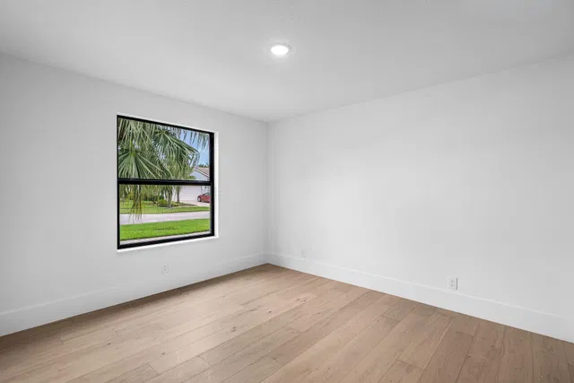 Residence photo 27