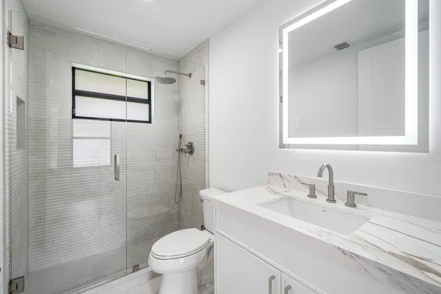 Residence photo 28