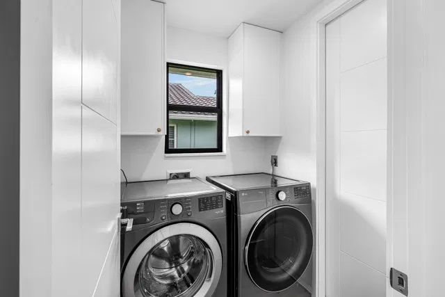 Residence photo 31