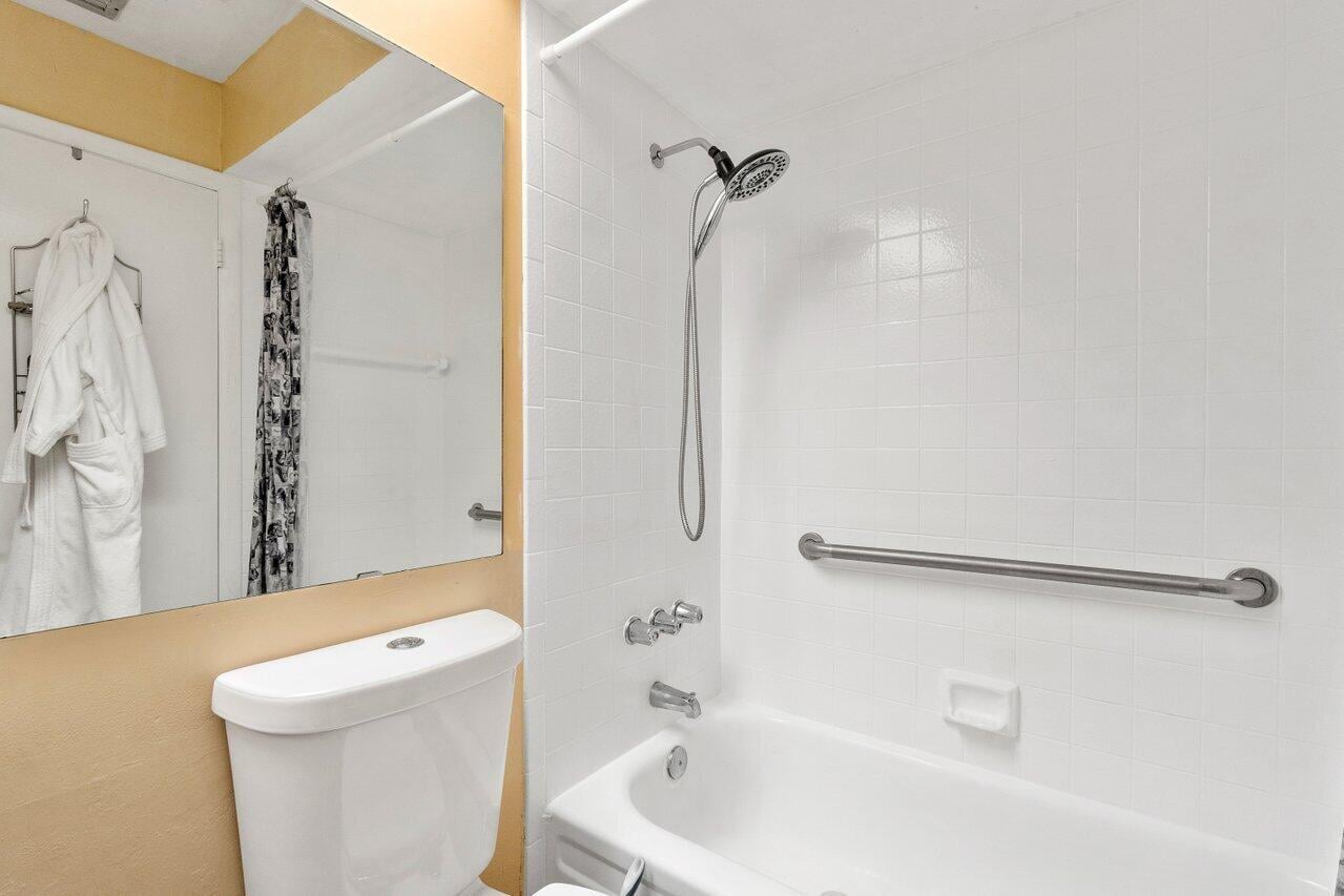  Unit B-2 photo 15