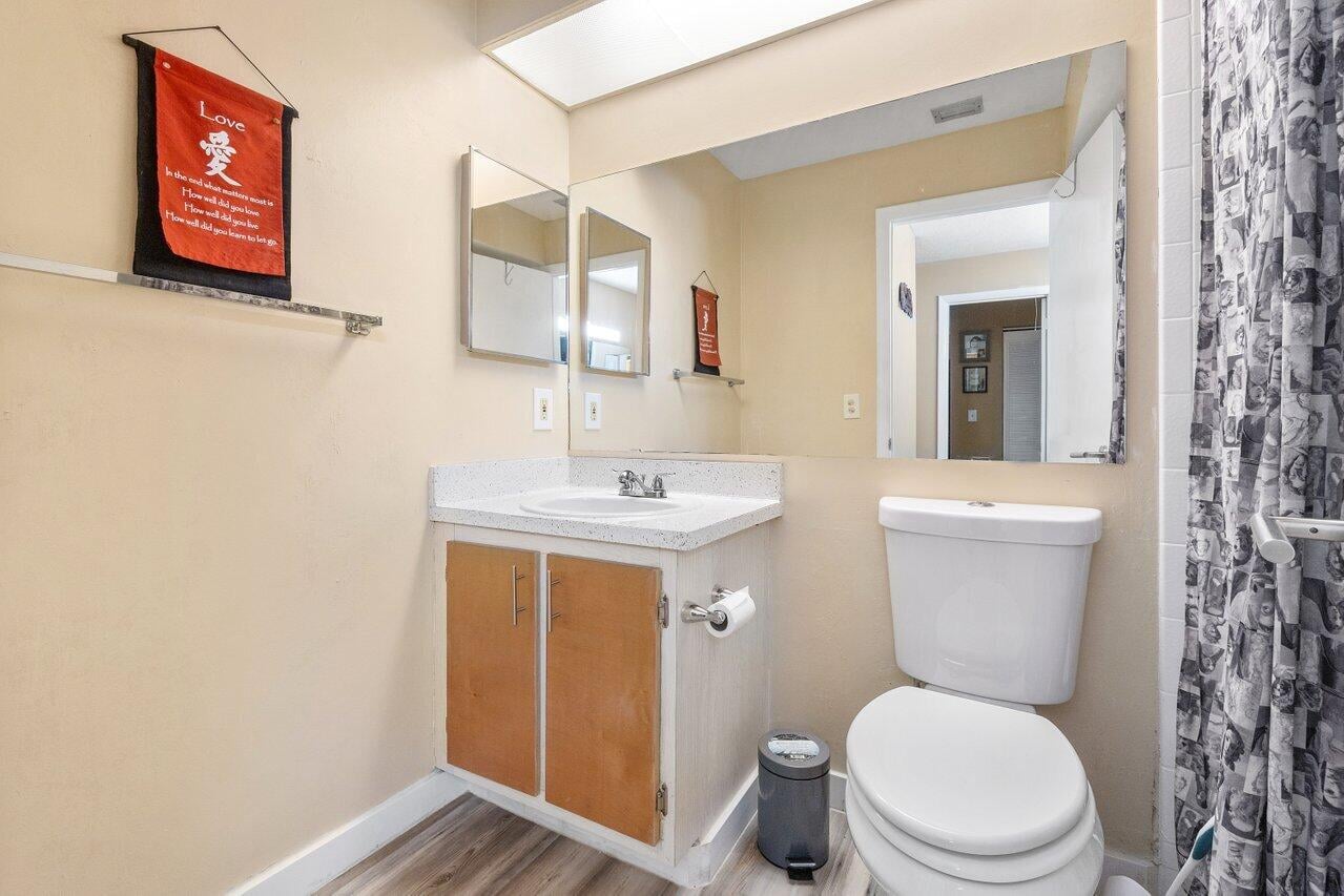 Unit B-2 photo 17
