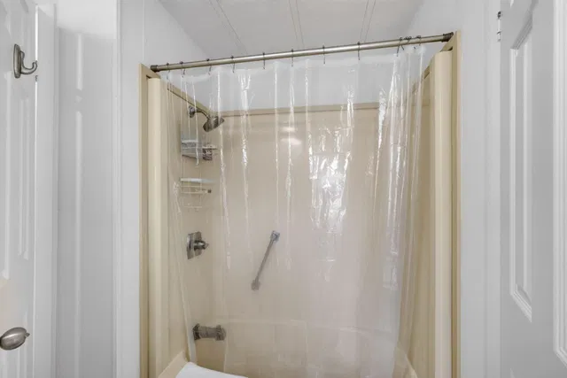  Residence photo 33