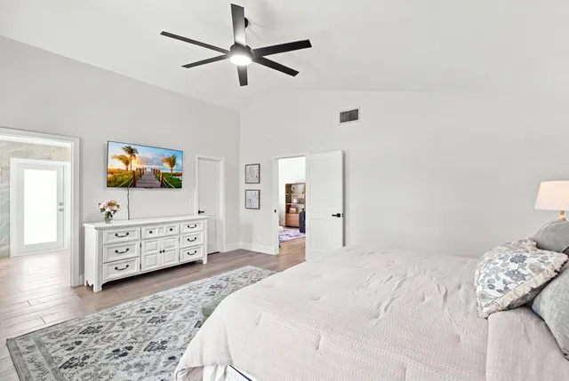 Residence photo 15